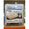 Image 2 : Below Zero Cooling Duvet Queen Size