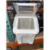 Image 4 : White Plastic Food Storage Bin with Lid