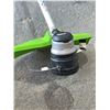 Image 4 : Greenworks Pro 80V String Trimmer and Leaf Blower Set