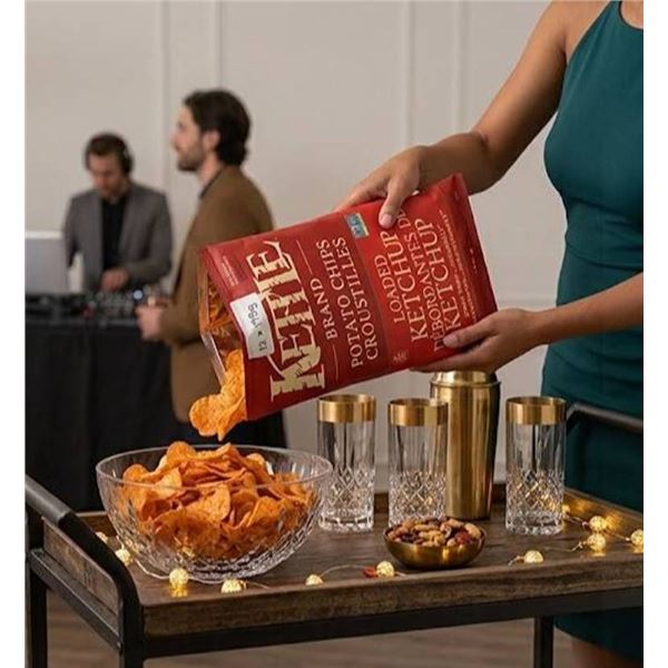 Kettle Brand Loaded Ketchup Potato Chips 12X198g