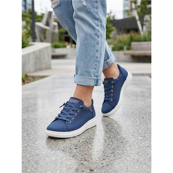 Skechers Swift Fit Navy Sneakers Size 8