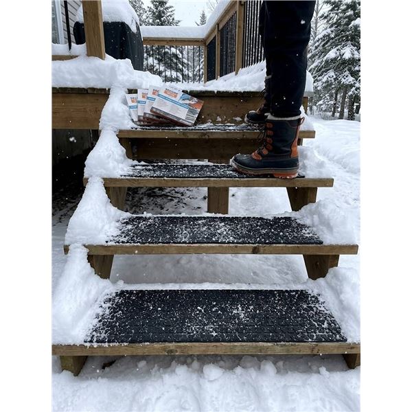Technoflex Secure Step Rubber Stair Treads, Lot of 4