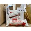 Image 2 : 16 Ferrero Confetteria Raffaello 30g Packs