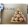Image 3 : Ferrero Rocher Hazelnut Chocolates Box of 16