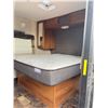 Image 11 : Keystone 22 ft Springdale Travel Trailer with Weight Distribution Hitch