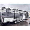 Image 4 : Keystone 22 ft Springdale Travel Trailer with Weight Distribution Hitch