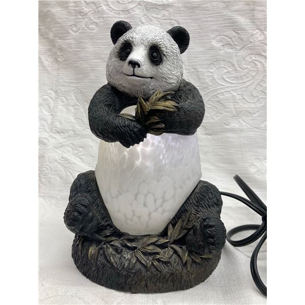 CHARMING LIGHTED PANDA FIGURINE LAMP
