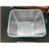 Image 7 : VINTAGE ROLLING ROCK EXTRA PALE BEER GREEN METAL ADVERTISING ICE CHEST COOLER WITH A WHITE LID