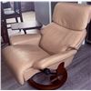 Image 14 : Ekornes Stressless Leather Recliner with Ottoman and Adjustable Tray Table