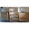Image 4 : Lightwood Bedroom Set with King Platform, Two Dressers, and Shelf
