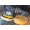 Image 2 : Porter Cable 6-Inch Variable Speed Polisher with Pads and Carry Bag