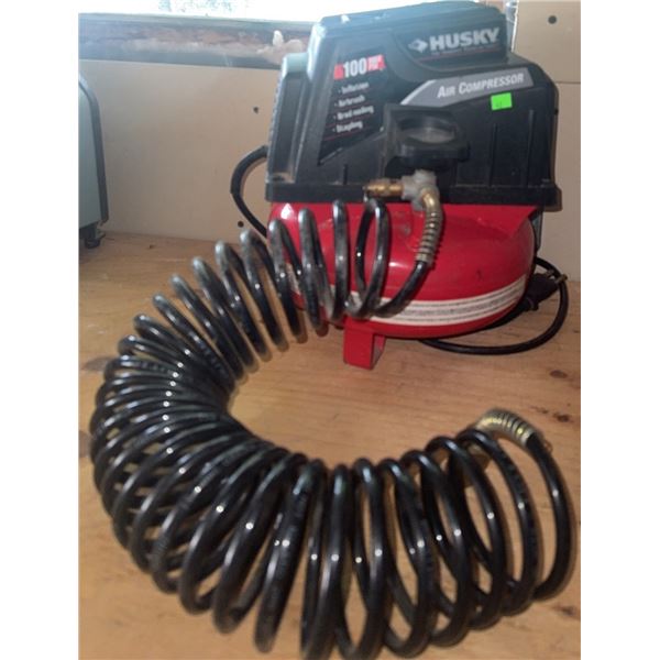 Husky 100 PSI Pancake Portable Air Compressor with Coil Hose