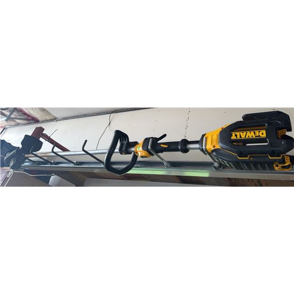DeWalt Power Trimmer for Trees