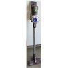 Image 1 : Dyson V6 Full Kit Cordless Stick Vacuum Cleaner