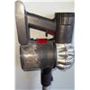 Image 7 : Dyson V6 Full Kit Cordless Stick Vacuum Cleaner