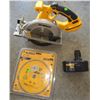 Image 1 : DeWalt 18V Cordless Circular Saw with Extra 7" Blade and Battery