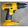 Image 2 : DeWalt 18V Cordless Drill with Battery and DeWalt Case