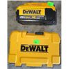 Image 3 : DEWALT 20V MAX Impact Driver Kit with Battery, Charger, and Bit Set