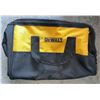 Image 3 : DEWALT 14 oz Hammer with 40V Battery, Charger, and Carrying Bag