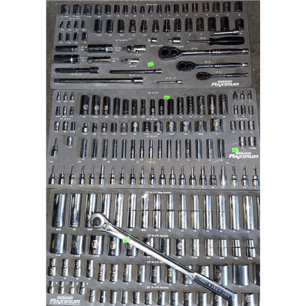 Mastercraft Maximum Socket and Ratchet Set with Case