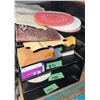 Image 3 : Mastercraft Random Orbital Sander with Storage Boxes and Sandpaper Discs