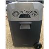 Image 7 : Alpicool Electric Cooler with Wheels and Telescopic Handle