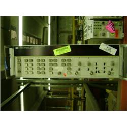 HP 5370A UNIVERSAL TIME INTERNAL COUNTER