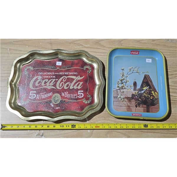 2 Coca Cola trays