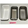 Image 2 : Corning Ware loaf pan and 2 metal loaf pans