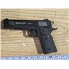 Image 4 : Red Alert RD-1911 Air Pistol Co2 Powered 177 Cal with 2400 BBs (14) C02 Plus Carrying Case
