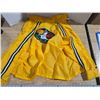 Image 1 : Sask Wildlife FederaTION Jacket Vintage with Patches ( Don’t Shot the Whooper) Samner Jacke