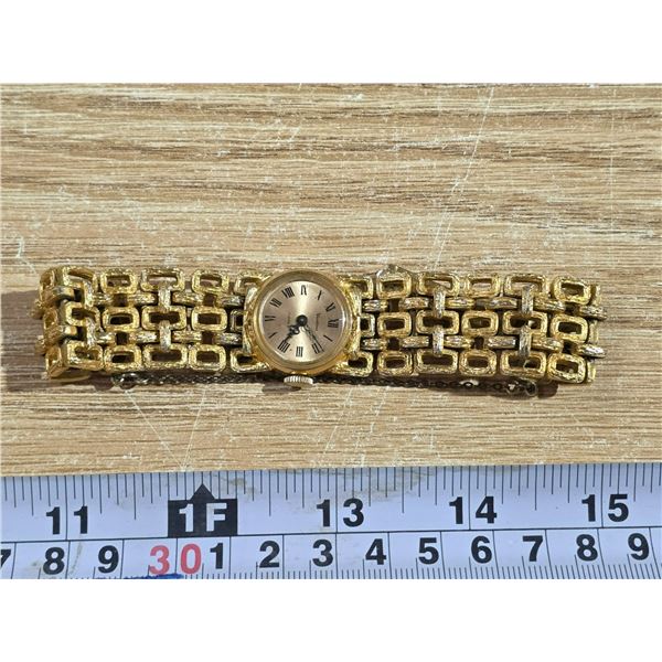 Vendome 17 Jewel Watch ( Working)