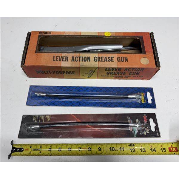 NIB Lever Action Multi-Purpose Grease Gun w/ (2) 12” Hoses