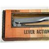 Image 4 : NIB Lever Action Multi-Purpose Grease Gun w/ (2) 12” Hoses