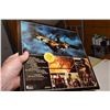 Image 5 : Disney Black Hole Record & Booklet