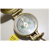 Image 3 : Red Cross Compass