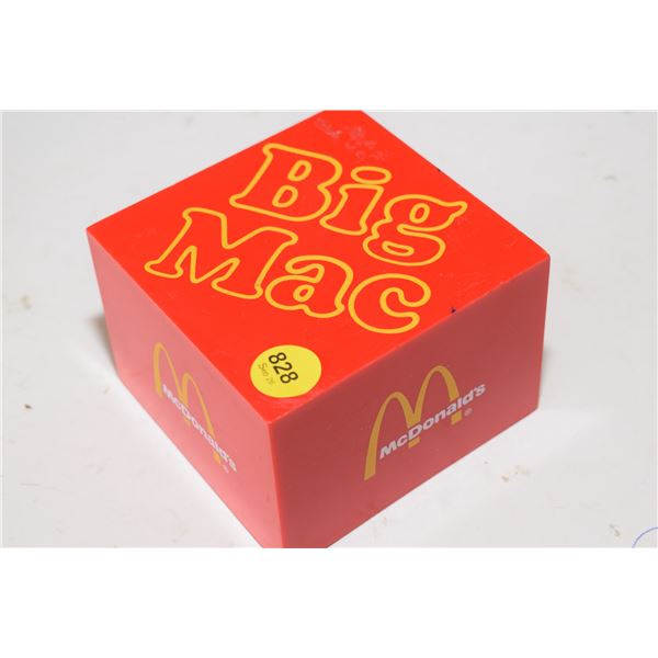 McDonald’s Big Mac Vintage Radio