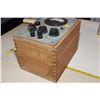 Image 4 : Vintage Jungmann Type CG2H Capacitance Meter in Original Wooden Case