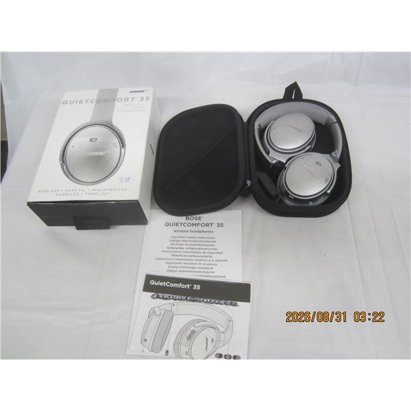 928. Bose Quiet Comfort 35 Noise Cancelling Bluetooth Headphones