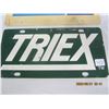 Image 3 : 933. 2 Vintage New Car Front Plates Scott Ford Moose Jaw and Triex