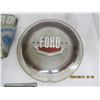 Image 4 : 934. Vintage 1950's Ford Emblems