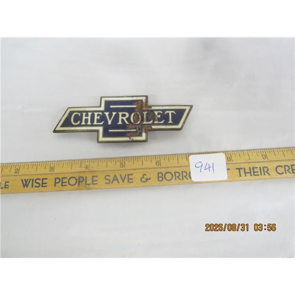 941. Antique Chevrolet Porcelain Emblem 1930's?