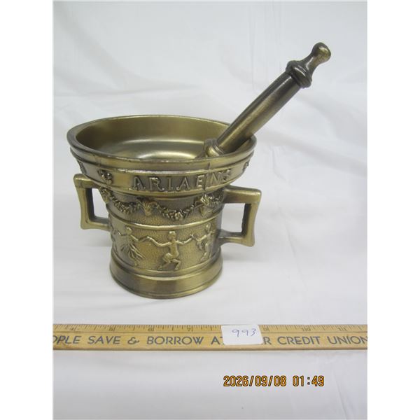 993. Heavy Vintage Solid Brass Motor and Pestal Great Condition