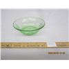 Image 1 : 997. Small Antique Uranium Depression Glass Bowl Glows Green Under Light