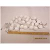 Image 1 : 1004. 30 Antique Style Porcelain Knobs