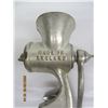 Image 2 : 1005. Antique Table Mount Meat Grinder Good Condition