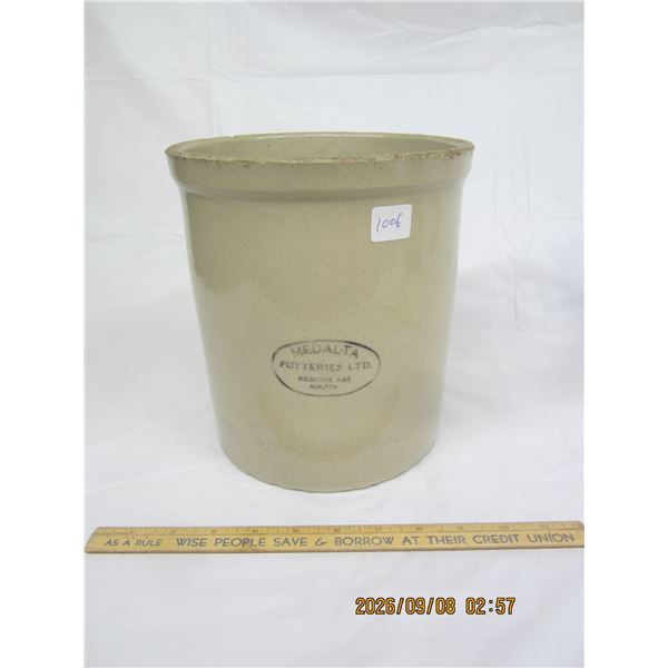 1006. Antique Medalta Crock No Chips or Cracks