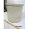 Image 5 : 1009. Antique 2 Gallon Red Wing Crock