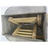 Image 4 : 1019. Antique Butter Churn