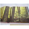 Image 6 : 1027. Robert Bateman Book an Artist in Nature Autographed in Good Condition